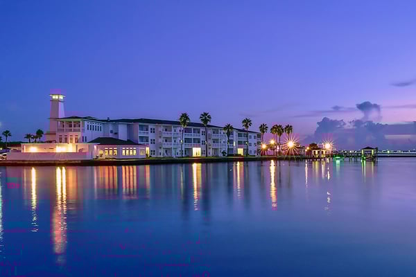Live Oak Lodging
